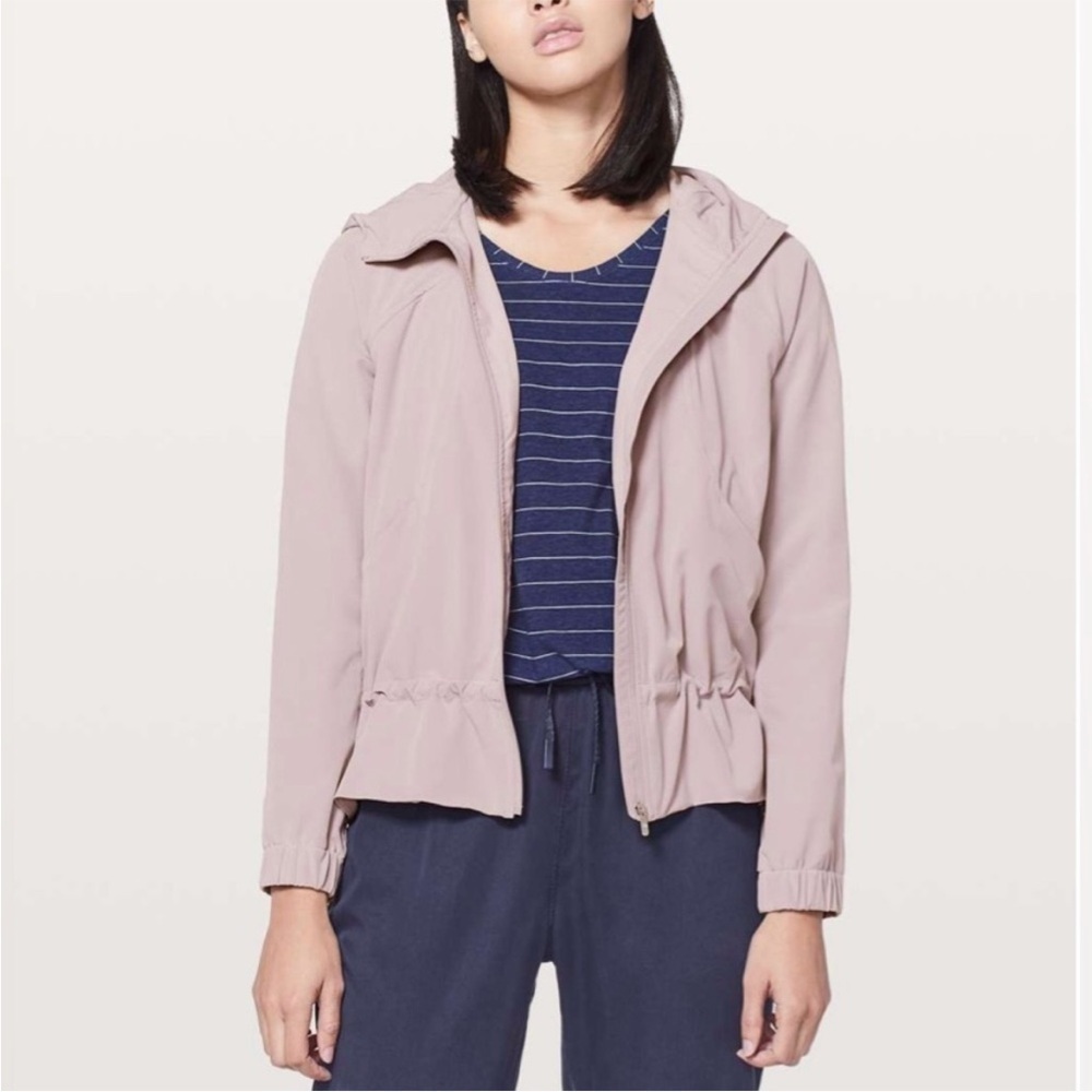 LULULEMON ATHLETICA PACK IT UP JACKET WOMENS SIZE 8 pink